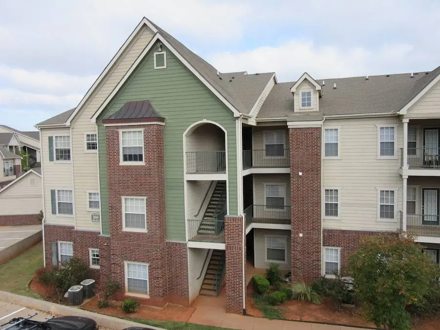 Apartment-Complexes Apartment Complexes